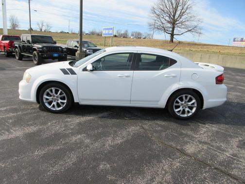 2013 Dodge Avenger R/T