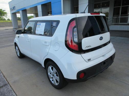 Clear White 2019 Kia Soul Base