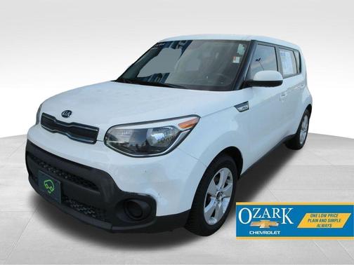Clear White 2019 Kia Soul Base