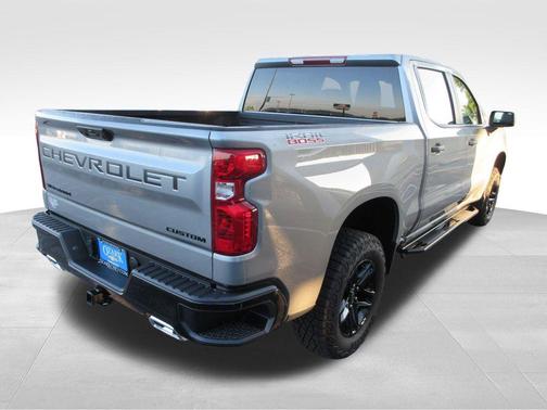 Sterling Gray Metallic 2026 Chevrolet Silverado 1500 Custom Trail Boss