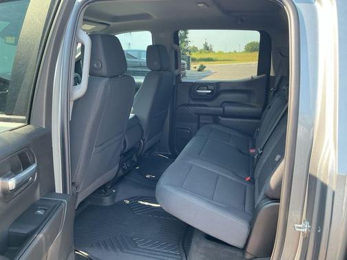 Sterling Gray Metallic 2026 Chevrolet Silverado 1500 Custom Trail Boss