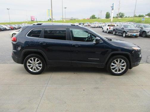 2016 Jeep Cherokee Limited