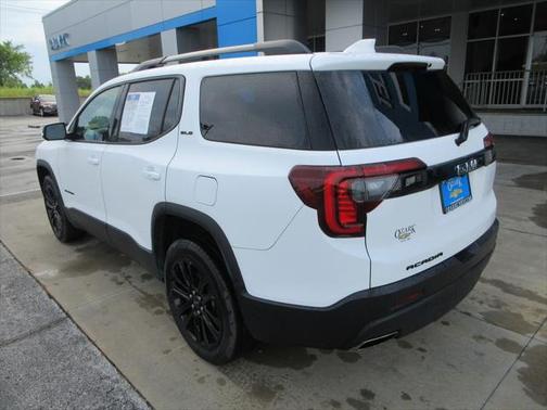 2023 GMC Acadia FWD SLE