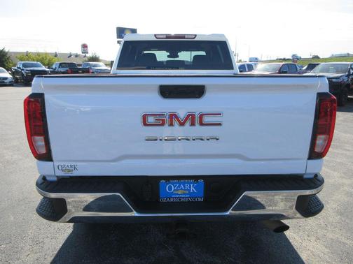 2024 GMC Sierra 2500 Base