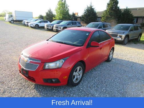 Red 2014 Chevrolet Cruze 1LT