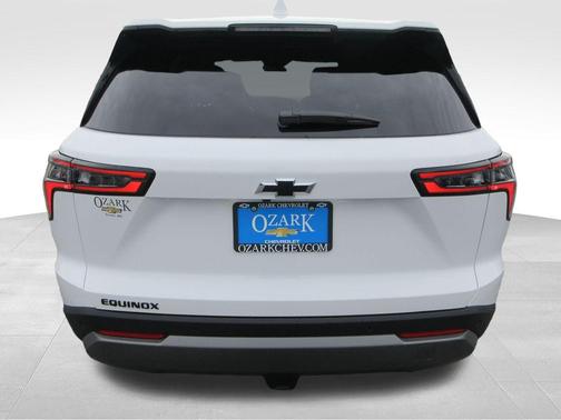 Summit White 2026 Chevrolet Equinox LT