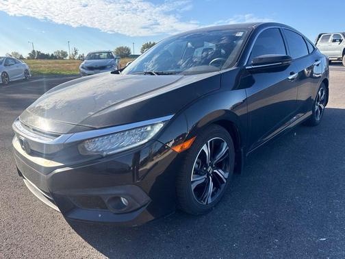 Crystal Black Pearl 2018 Honda Civic Touring