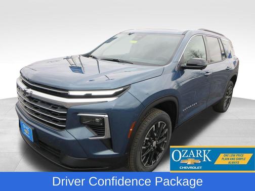 Lakeshore Blue Metallic 2026 Chevrolet Traverse LT