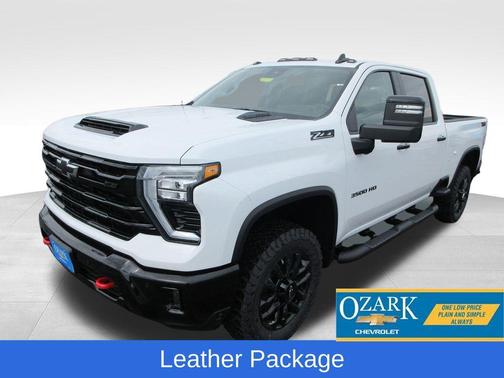 Summit White 2026 Chevrolet Silverado 3500 LT