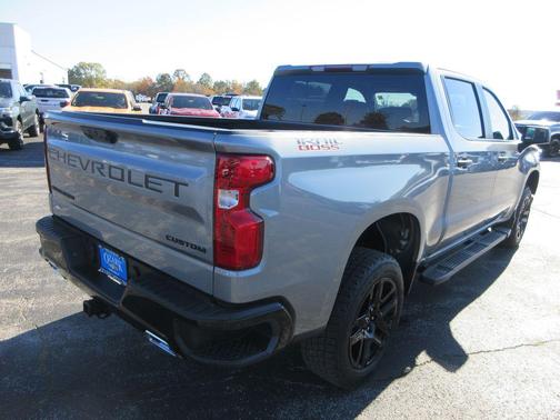 2023 Chevrolet Silverado 1500 Custom Trail Boss