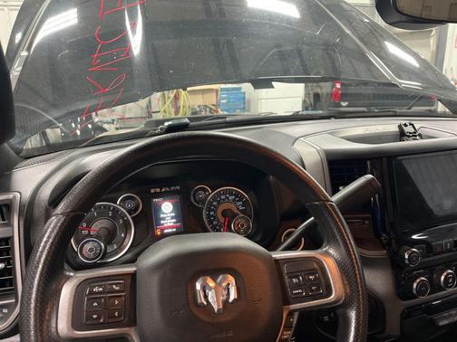 2021 RAM 3500 Tradesman Regular Cab 4x4 8' Box