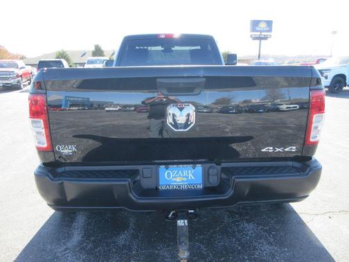 2021 RAM 3500 Tradesman Regular Cab 4x4 8' Box