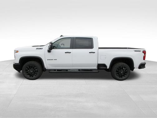Summit White 2026 Chevrolet Silverado 2500 LT