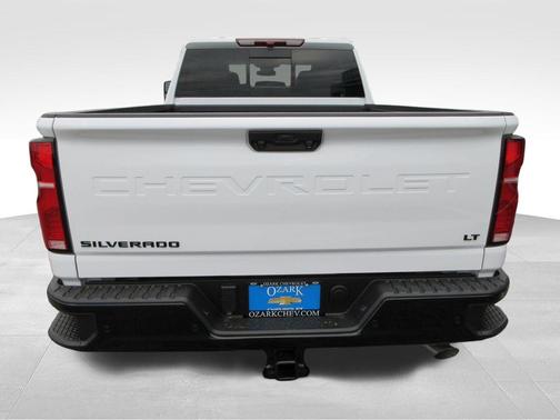 Summit White 2026 Chevrolet Silverado 2500 LT