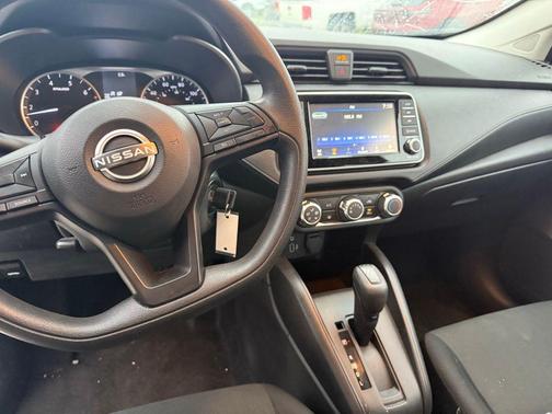 2024 Nissan Versa 1.6 S