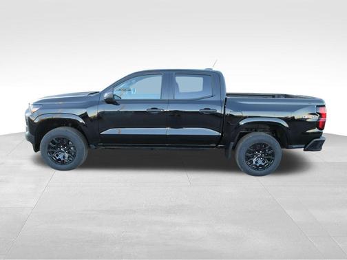 Black 2026 Chevrolet Colorado WT