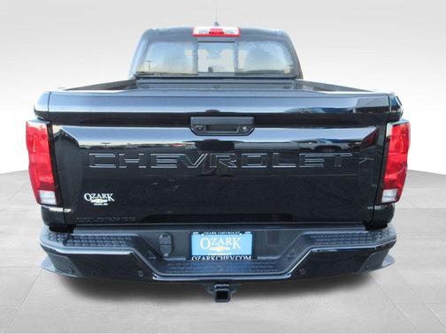 Black 2026 Chevrolet Colorado WT