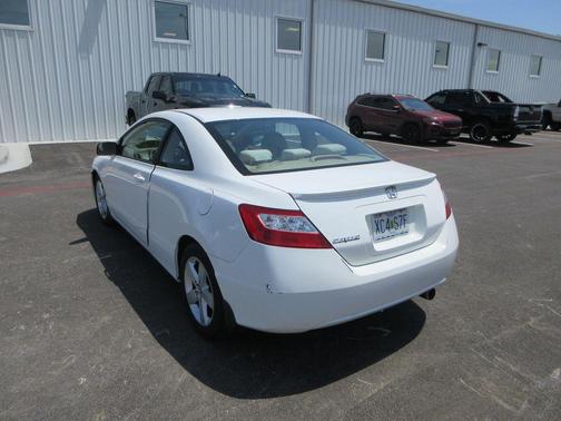 White 2008 Honda Civic EX