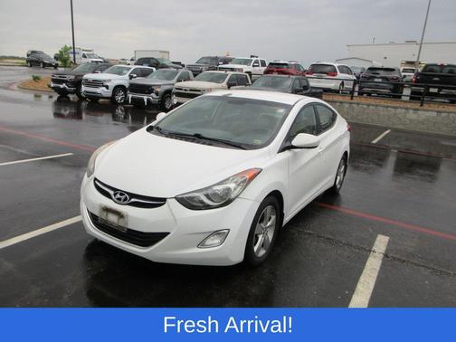 Shimmering White 2013 Hyundai ELANTRA GLS