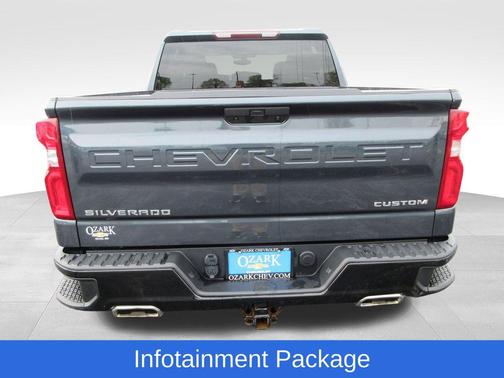 Shadow Gray Metallic 2021 Chevrolet Silverado 1500 Custom Trail Boss
