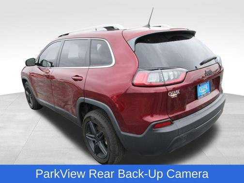 Velvet Red Pearlcoat 2019 Jeep Cherokee Latitude