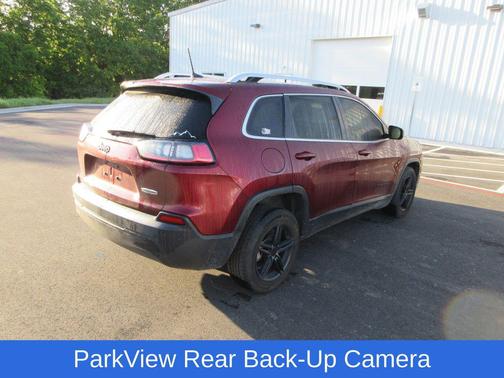 Velvet Red Pearlcoat 2019 Jeep Cherokee Latitude