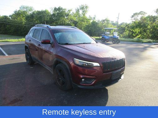 Velvet Red Pearlcoat 2019 Jeep Cherokee Latitude