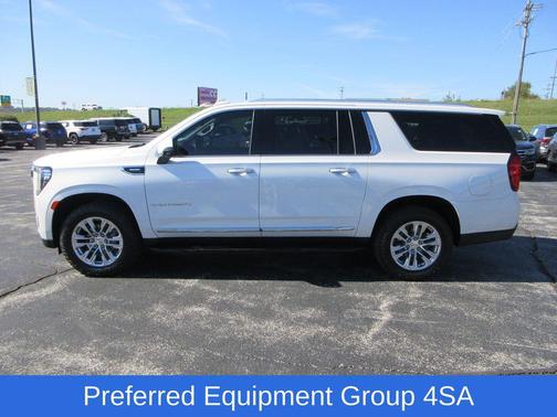 2021 GMC Yukon XL SLT