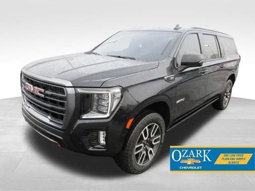 Onyx Black 2023 GMC Yukon XL AT4