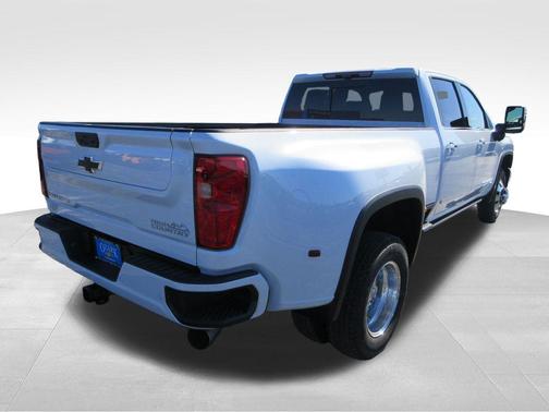 2026 Chevrolet Silverado 3500 High Country