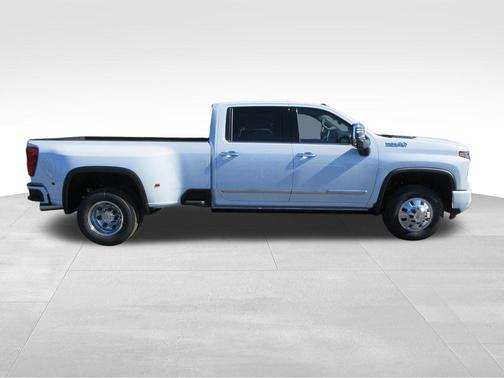2026 Chevrolet Silverado 3500 High Country