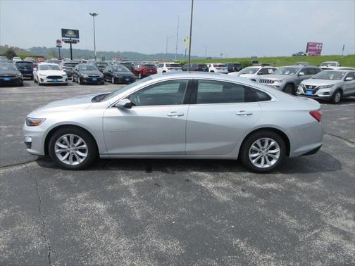 2022 Chevrolet Malibu FWD LT