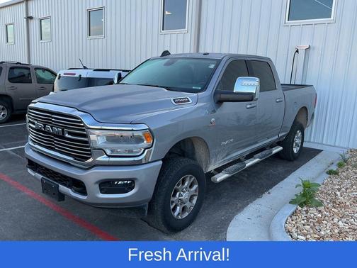 Billet Silver Metallic Clearcoat 2024 RAM 2500 Laramie
