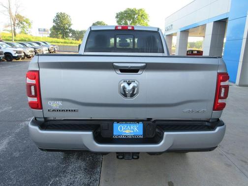 Billet Silver Metallic Clearcoat 2024 RAM 2500 Laramie