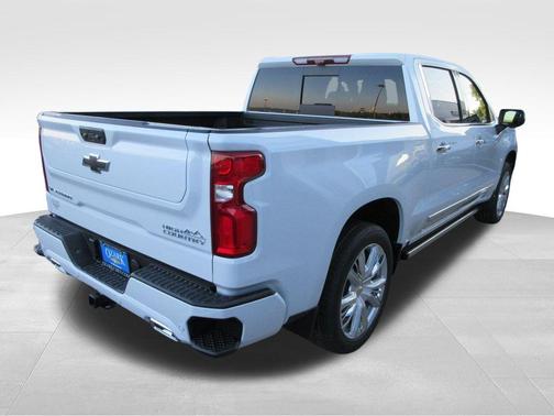 Polar White 2026 Chevrolet Silverado 1500 High Country