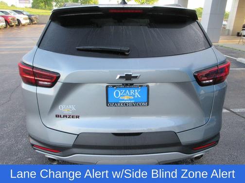 Sterling Gray Metallic 2024 Chevrolet Blazer LT