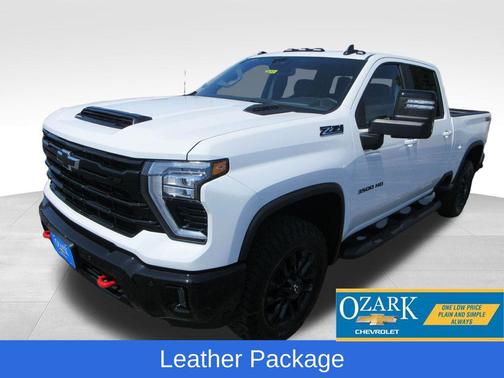 2025 Chevrolet Silverado 3500 LT