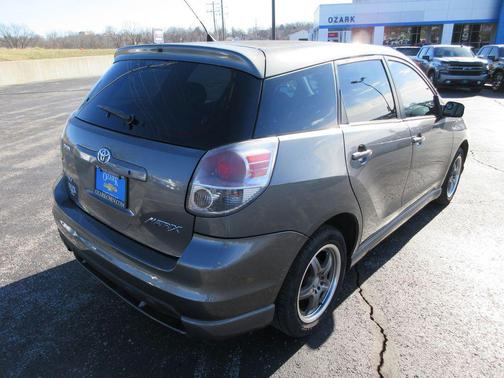 2007 Toyota Matrix Base
