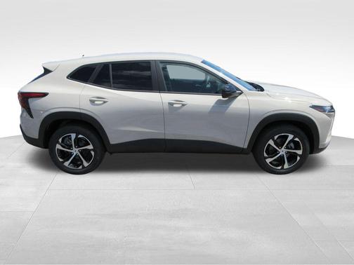 White Sand 2026 Chevrolet Trax 1RS