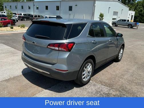 Sterling Gray Metallic 2024 Chevrolet Equinox LT
