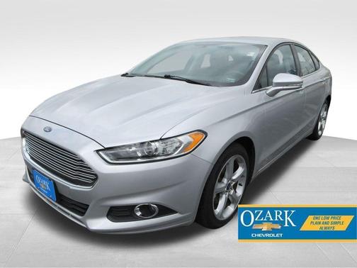 Ingot Silver 2016 Ford Fusion SE