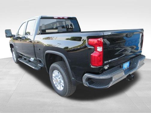 Black 2026 Chevrolet Silverado 2500 LT