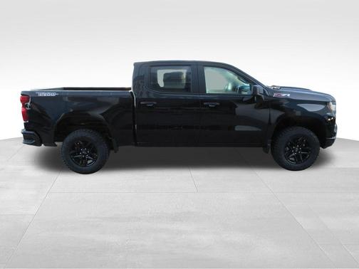 Black 2026 Chevrolet Silverado 1500 Custom Trail Boss