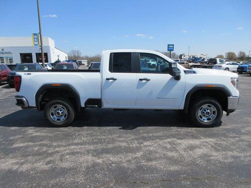 Summit White 2023 GMC Sierra 2500 Pro