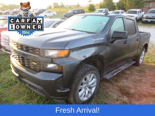 2020 Chevrolet Silverado 1500 Custom