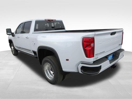 2026 Chevrolet Silverado 3500 High Country