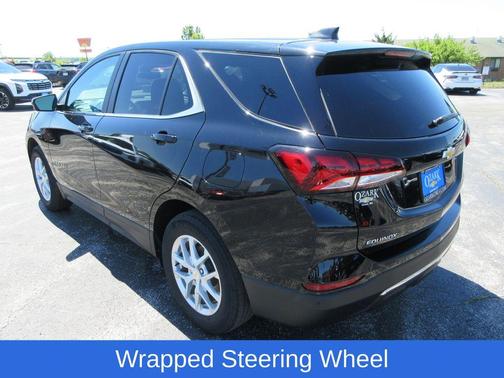 Mosaic Black Metallic 2023 Chevrolet Equinox 1LT