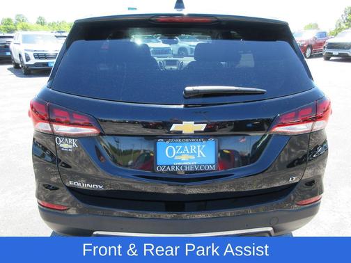 Mosaic Black Metallic 2023 Chevrolet Equinox 1LT