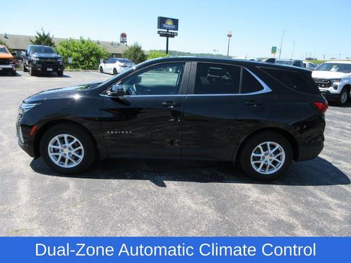 Mosaic Black Metallic 2023 Chevrolet Equinox 1LT