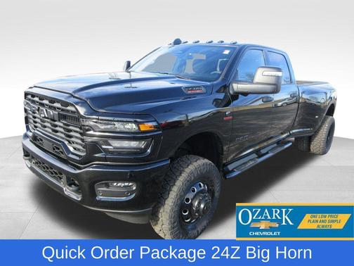 2025 RAM 3500 Big Horn Crew Cab 4x4 8' Box